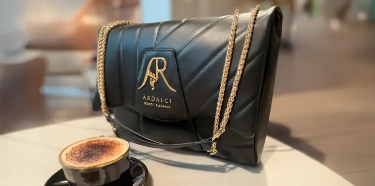 Ardalci Lykke Luxury Laptop Bag Blog